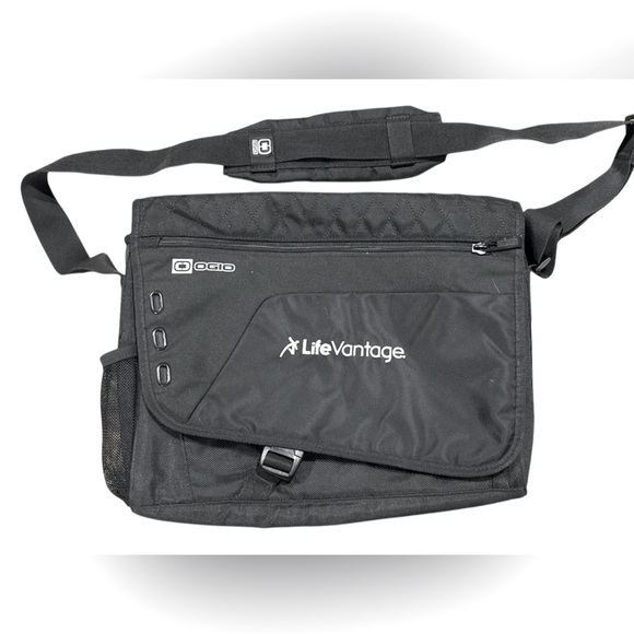 OGIO Black Laptop/Briefcase Single Flap Bag Professional